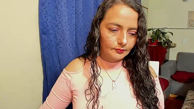 emma luxy online show from September 27, 11:21 pm