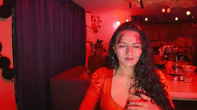 emma luxy online show from November 2, 11:40 pm