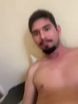 Snapshot of Tomthelong chatting on January 2, 10:55 pm Tomthelong online show from January 2, 10:55 pm