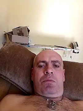 Snapshot of Robertvirt chatting on September 22, 8:27 am Robertvirt online show from September 22, 8:27 am