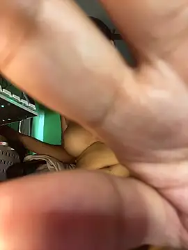 ASIANMISTRESSSS online show from April 18, 1:42 am