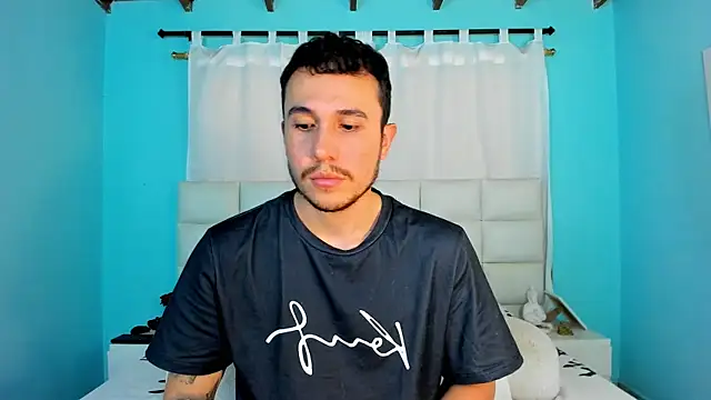 juan  jimenez online show from November 10, 9:36 pm