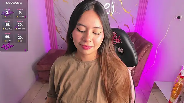 Nasha abby online show from April 10, 6:12 pm