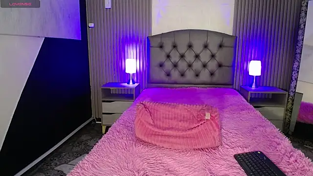 cheryl hs online show from September 12, 2:44 am