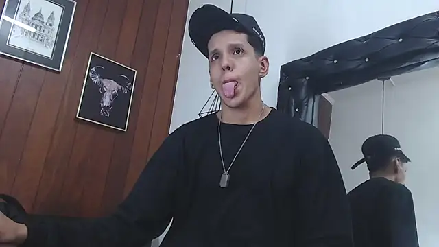 GaboReyes online show from March 19, 9:49 am