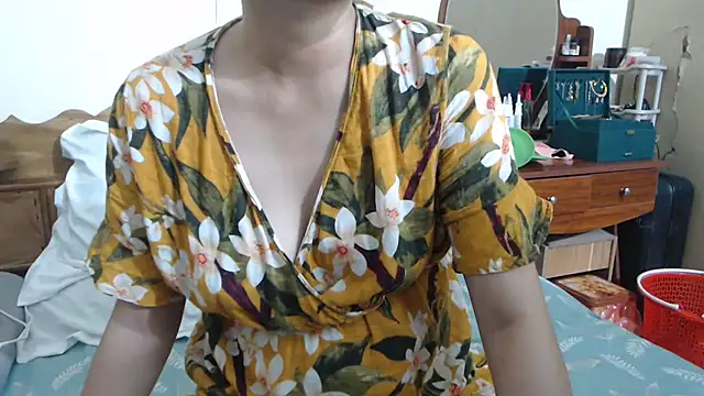 Beauty Asian Tina online show from October 12, 3:05 am