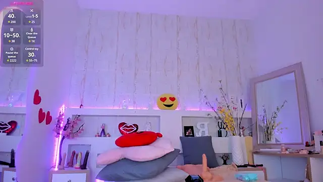 Snapshot of RachelMorgan01 chatting on February 5, 4:14 pm RachelMorgan01 online show from February 5, 4:14 pm