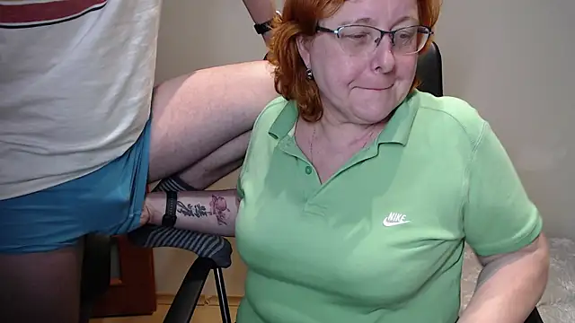 JoannaAndNeighbour online show from January 26, 7:31 pm