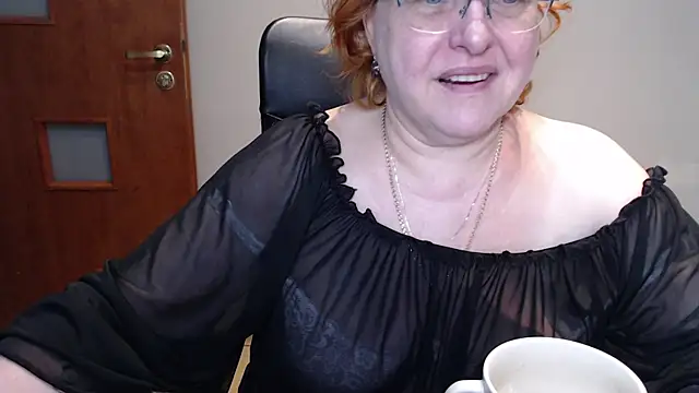 JoannaAndNeighbour online show from March 12, 9:55 am