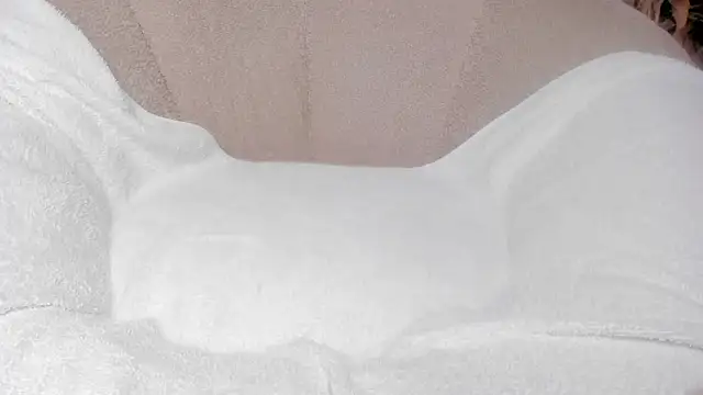 whiite snow online show from February 4, 5:45 pm