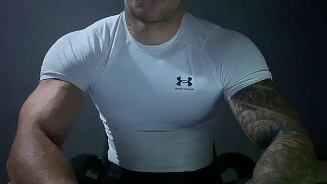 Snapshot of Mr_YourGod chatting on December 2, 5:59 am Mr YourGod online show from December 2, 5:59 am