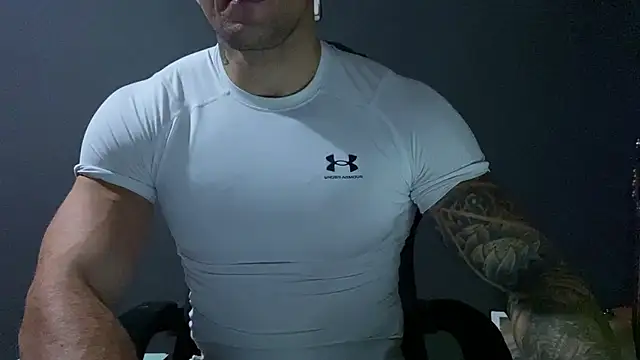 Snapshot of Mr_YourGod chatting on December 7, 2:35 pm Mr YourGod online show from December 7, 2:35 pm