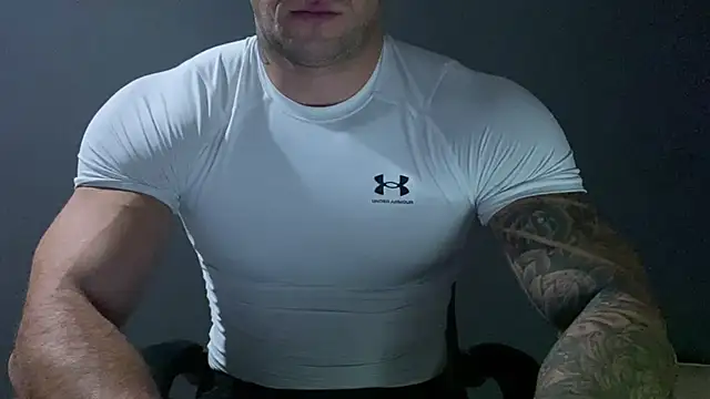 Snapshot of Mr_YourGod chatting on December 28, 6:17 am Mr YourGod online show from December 28, 6:17 am