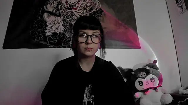 t0riayun0 online show from January 11, 11:02 pm