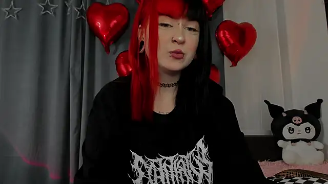 t0riayun0 online show from February 15, 8:01 pm