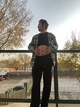 Snapshot of Bbyboyivan chatting on December 14, 11:34 pm Bbyboyivan online show from December 14, 11:34 pm