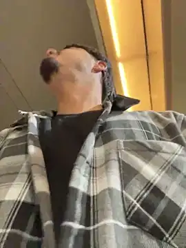 Snapshot of Bbyboyivan chatting on January 5, 6:46 am Bbyboyivan online show from January 5, 6:46 am