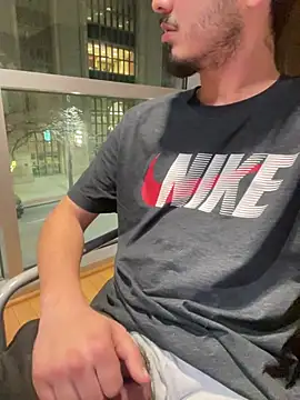 Snapshot of Bbyboyivan chatting on January 24, 2:39 am Bbyboyivan online show from January 24, 2:39 am