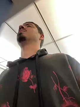 Snapshot of Bbyboyivan chatting on January 29, 1:05 am Bbyboyivan online show from January 29, 1:05 am