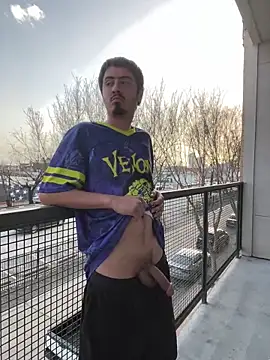 Snapshot of Bbyboyivan chatting on March 8, 5:49 am Bbyboyivan online show from March 8, 5:49 am