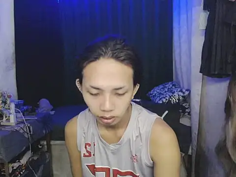 Snapshot of MirabelleNotch chatting on April 26, 4:59 pm MirabelleNotch online show from April 26, 4:59 pm