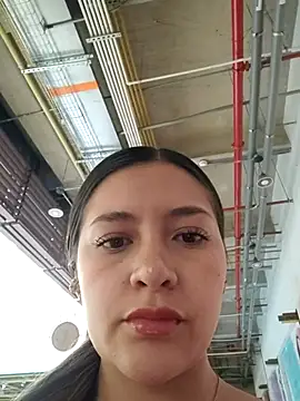 alana 69 online show from December 17, 10:05 pm