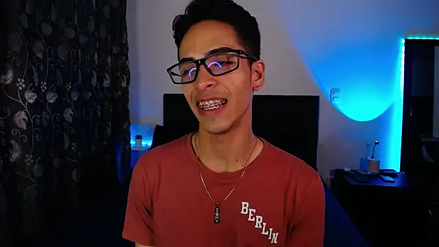 aodaboyyy online show from January 12, 12:49 am