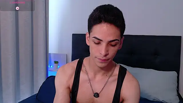 aodaboyyy online show from November 16, 1:06 pm