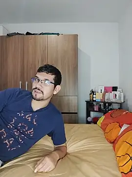 Isaandysex2428 online show from November 15, 1:36 am