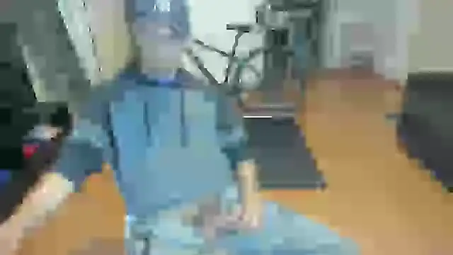 Snapshot of guachin_hunk chatting on September 11, 4:34 am guachin hunk online show from September 11, 4:34 am