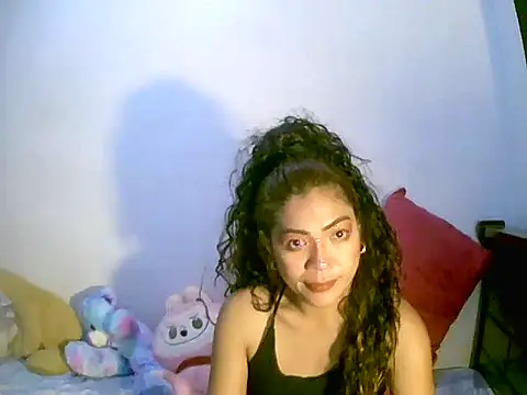 sweetvirginia01 online show from March 23, 8:35 pm