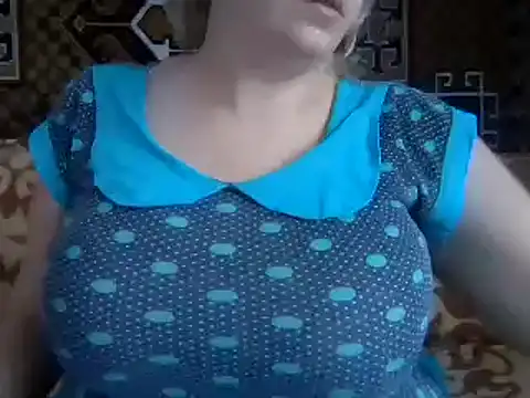 Diana Britt online show from December 2, 7:03 am