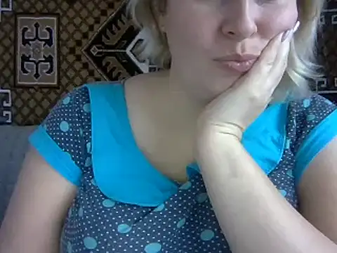 Diana Britt online show from December 31, 10:15 am