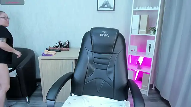 gentle muse online show from March 10, 9:40 pm