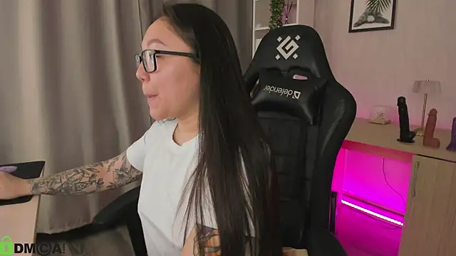 gentle muse online show from February 25, 12:09 am