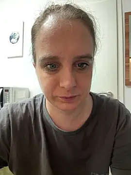 LadyChantale online show from April 7, 5:08 am