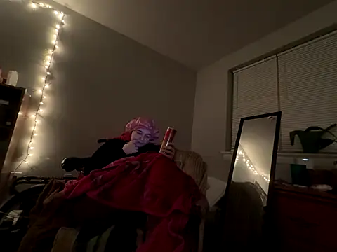 Snowbunnycake 131 online show from November 23, 11:15 pm