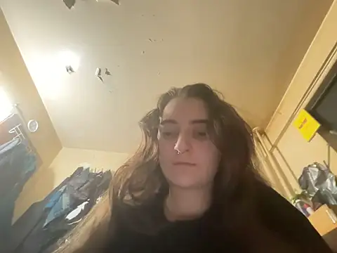 Snowbunnycake 131 online show from March 21, 8:19 am