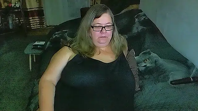 sex2 online show from March 10, 11:54 pm