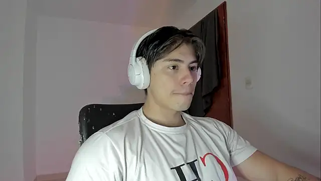 Giordano Russo online show from February 19, 8:05 pm