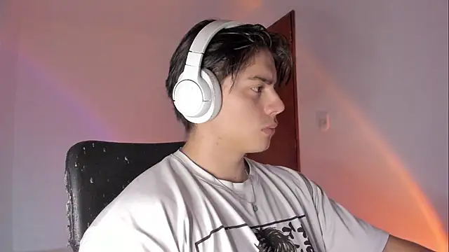 Giordano Russo online show from March 11, 10:49 pm