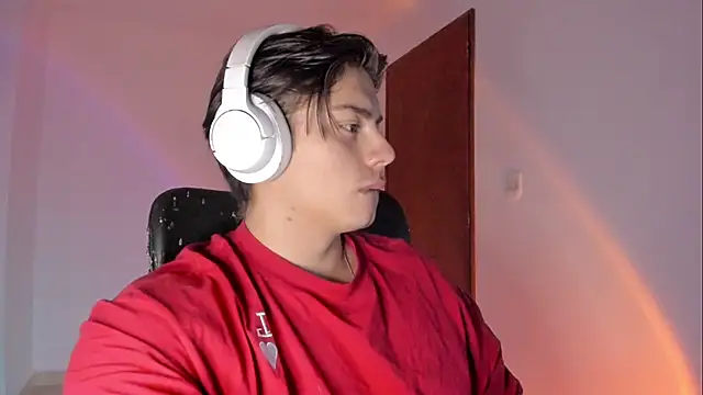 Giordano Russo online show from March 16, 2:06 am