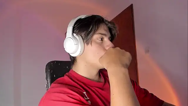 Giordano Russo online show from April 3, 4:10 am