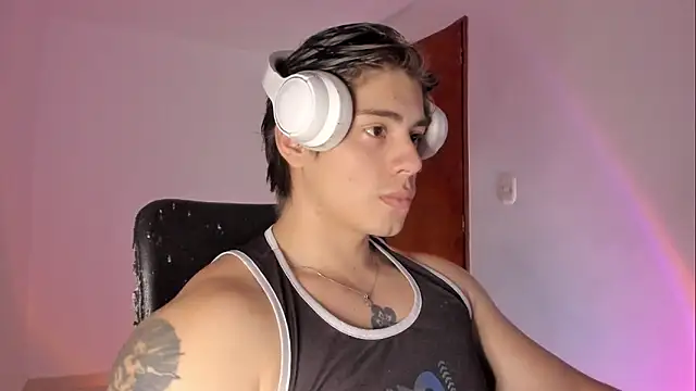 Giordano Russo online show from April 12, 8:58 pm