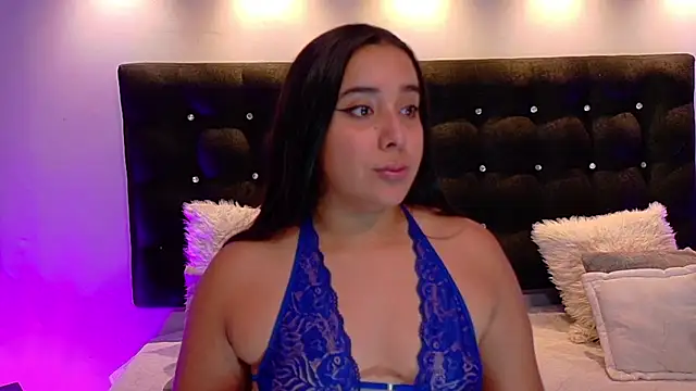 ValenScott1 online show from January 26, 1:25 pm