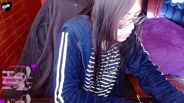 MidoriQuiinn online show from March 25, 2:56 pm