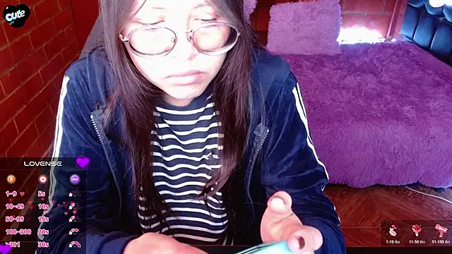 MidoriQuiinn online show from March 28, 2:38 pm