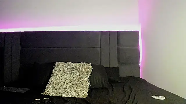 alejandro  2 online show from September 11, 3:56 pm