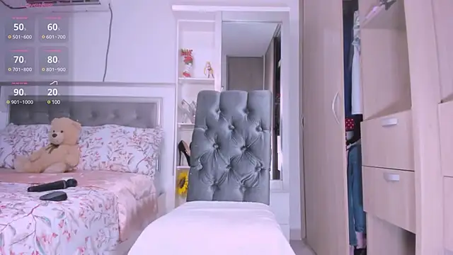 sharonDulce online show from February 20, 4:18 am