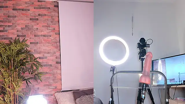 Lucy fit online show from February 19, 9:17 am